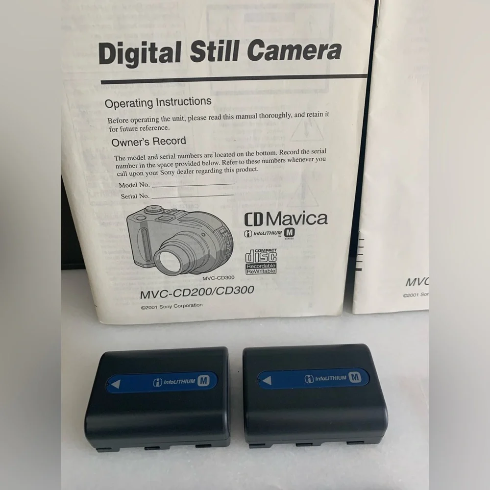 🇺🇸 Sale ⚡️ Sony Digital Still Camera Set - MVC- CD300